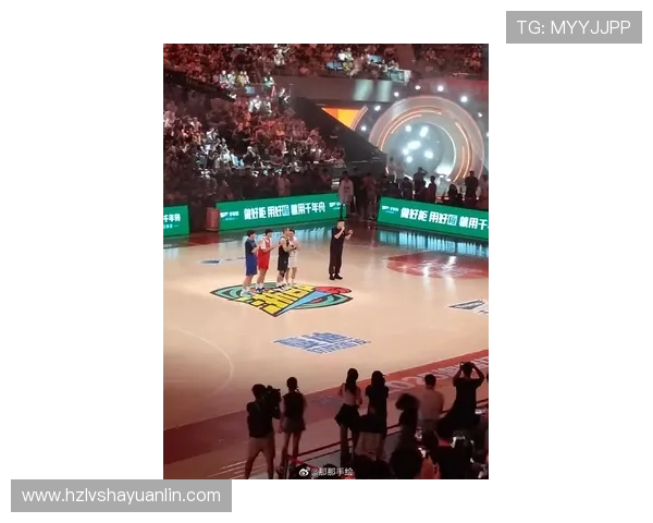 小姚明杯篮球赛盛况空前吸引众多年轻球员争相参与展现才华与激情